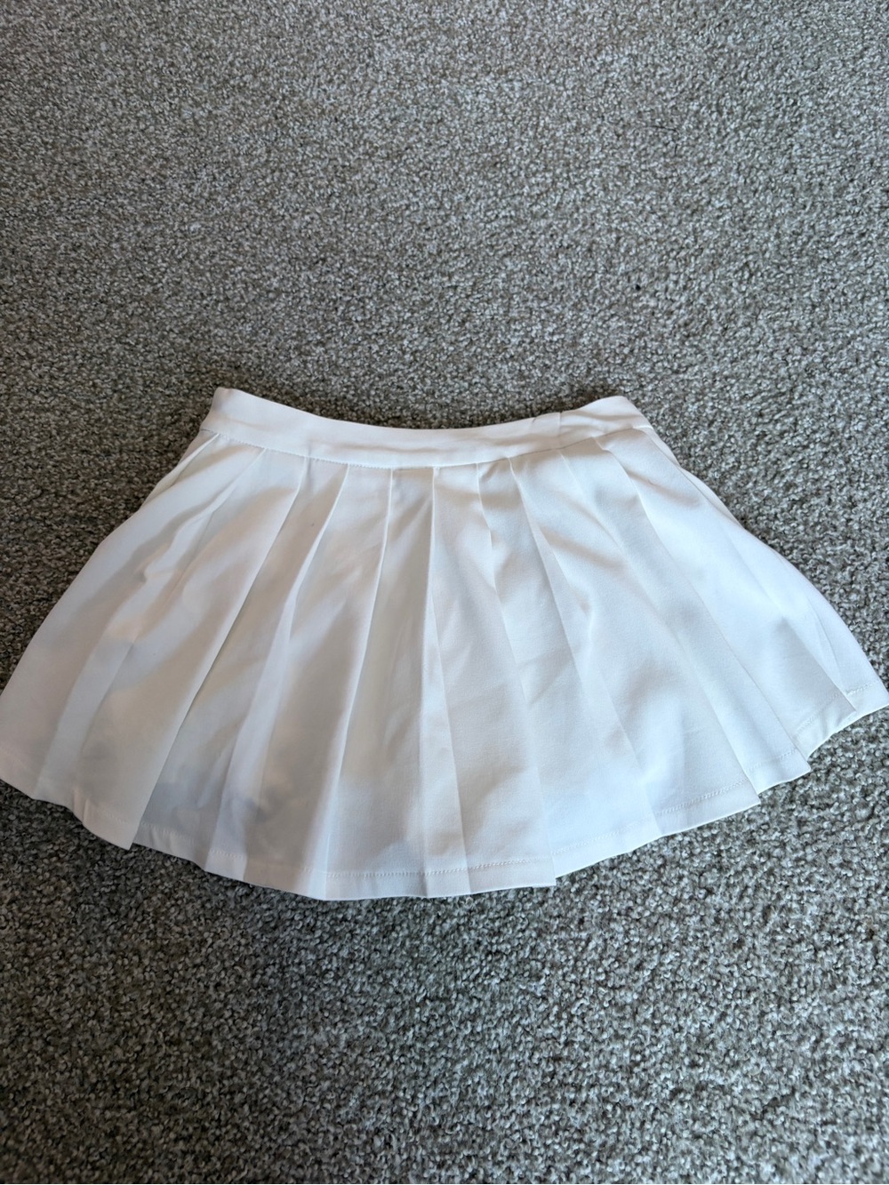 Fashion Nova White Pleated Skater Mini Skirt